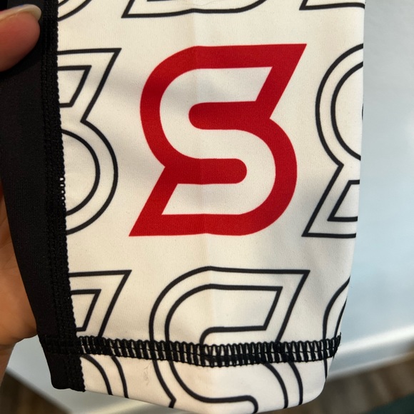 STRYVE LEGGINGS - Picture 4 of 4